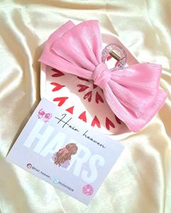 Korean Bow Clutcher