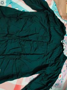 Elegant Green Long Sleeve Top