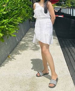 Frill frock
