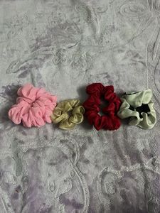 4 Scrunchies Combo