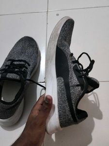 PUMA SIZE 42EU GREY SHOES FOR EVERYDAY