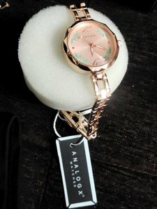 Premium Watch with a eyecatching bracelet