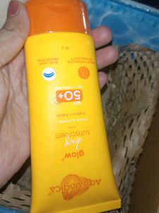 best condition earphone with suncream