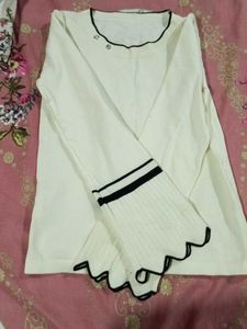 Cream Knit Top with Scalloped Sleeves