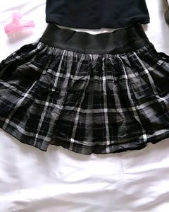Cute White And Black Skirt