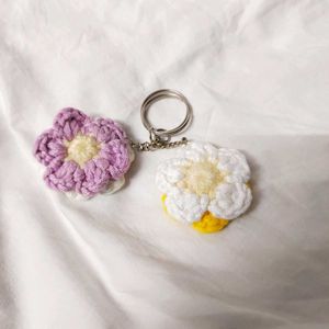 Crochet Flower Keychain🌸₹369/- For 2