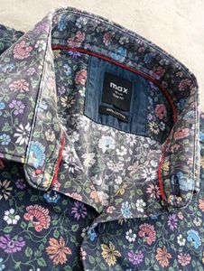 max floral shirt
