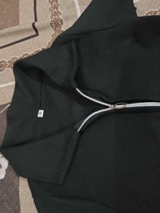 Black Zip-Up Ribbed Top