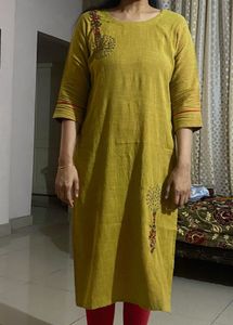 Green Kurti