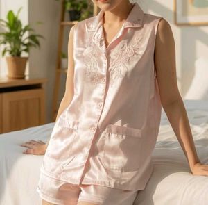 Floral Embroidered Vest