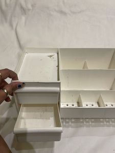 Makeup Organiser