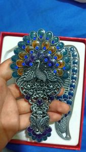 small pocket mirror