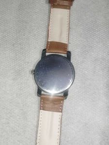 Leather With Black Frame Men Rist Watch