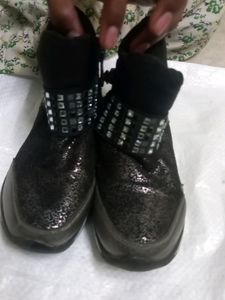 1 Day Offer Only)Saudi Arabia Shoe