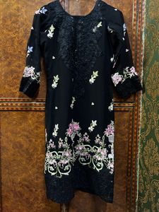 Pakistani Elegant Suit