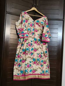 Women Pink Cotton Silk Floral Printed Suit Set