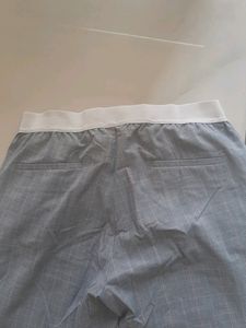 Van Heusen Women Printed Grey Trouser