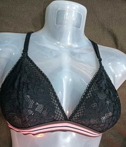 Lace Bralette🖤 - Stylish & Comfy