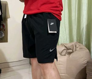 Nike premium Shorts XXL Size