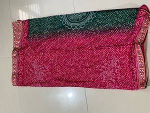 Dupatta with blouse pair