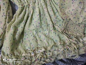 Floral Print Green Top