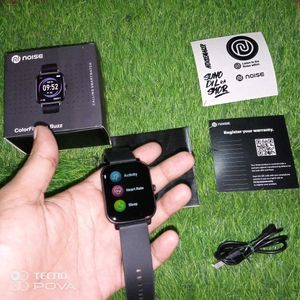 Noise ColorFit Icon Buzz Blutooth calling Smart wa