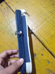 pinterest Cute White Pouch with sticky notes pad