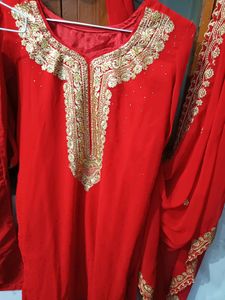 Embroidered Straight Kurta Pant And Dupatta Set