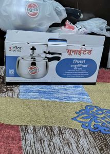 United 3 Liter Pressure Cooker