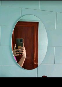 Adhesiv Mirror