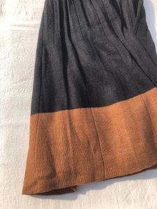 Double Shade Woolen Skirt
