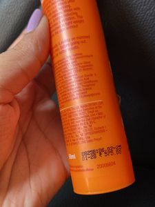 Lotus Herbals Sunscreen Serum SPF 60