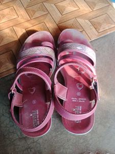Pink Girls&#39; Sandals