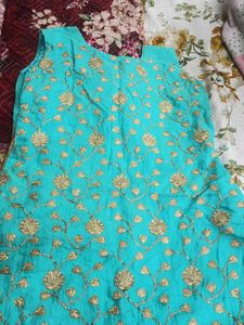 Elegant Blue &amp; Gold Kurta