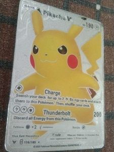 Charizard V Evolution Card Gold