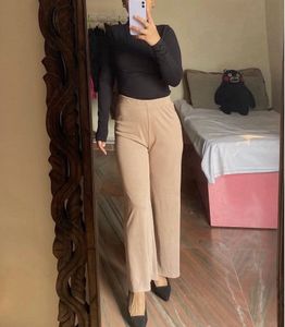 Nude Pant