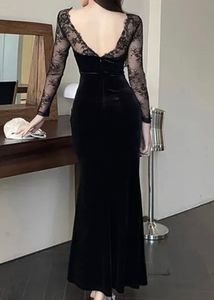 Elegant Black Lace Velvet Mermaid Gown