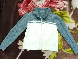 Vintage Cable Knit Zip Up Sweater