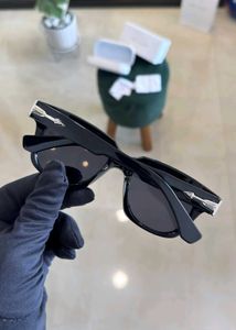 Stylish Black Sunglasses