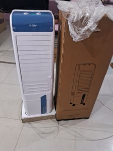 Tower Cooler With 30L Capacity Brand New