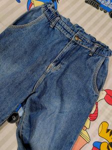 Classy Boyfriend Jeans 👖( Mostly U***)
