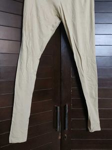 Lyra women Comfortable Cotton Beige Leggings