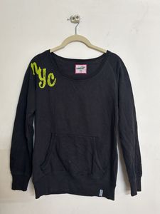 TEAMSPIRIT Graphic Sweatshirt