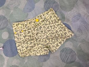 Cute yellow Cotton blend nicker for 2-4 years girl