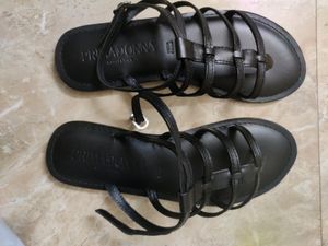 Black Flats