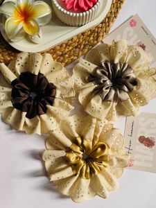 Lace Ruffle Scrunchie