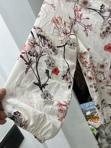 Floral Blouse - H&amp;M Size Medium