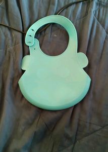 Cute Lion Silicone Baby Bib