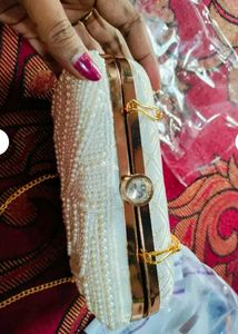 Brand New Pure Pearl Clutch ✨😍📍