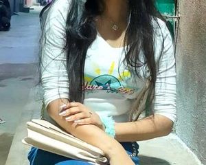 Graphic Tee - Size M